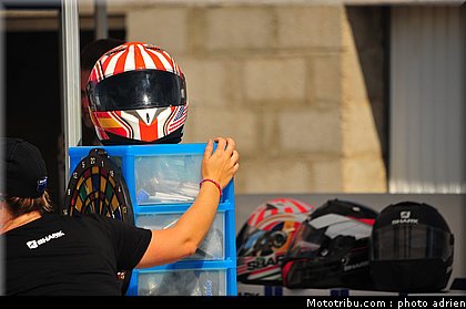 paddock_007_ecole_de_pilotage_zf_grand_prix_zarco_fellon_louis_rossi_ete_2012.jpg