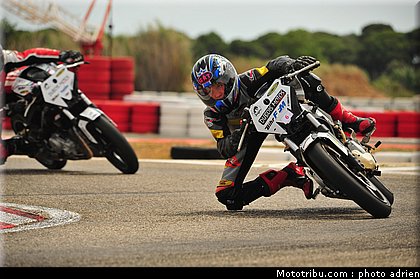 pilotes_211_ecole_de_pilotage_zf_grand_prix_zarco_fellon_louis_rossi_ete_2012.jpg
