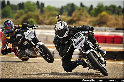 pilotes_338_ecole_de_pilotage_zf_grand_prix_zarco_fellon_louis_rossi_ete_2012.jpg