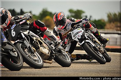 rossi_047_ecole_de_pilotage_zf_grand_prix_zarco_fellon_louis_rossi_ete_2012.jpg