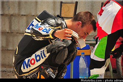 zarco_009_ecole_de_pilotage_zf_grand_prix_zarco_fellon_louis_rossi_ete_2012.jpg
