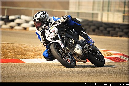 bleu_010_zarco_fellon_grand_prix_2012.jpg