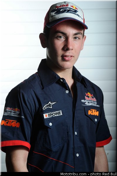 perolari_01_red_bull_motogp_rookies_cup_2013_selection_