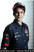 manzi_01_red_bull_motogp_rookies_cup_2013_selection_.jpg
