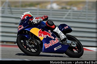 tocca_02_red_bull_motogp_rookies_cup_2013_selection_.jpg