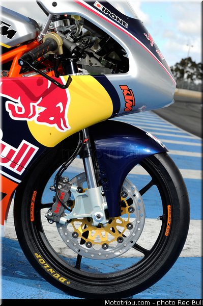 072_redbull_motogp_rookies_cup_2013_test_fevrier