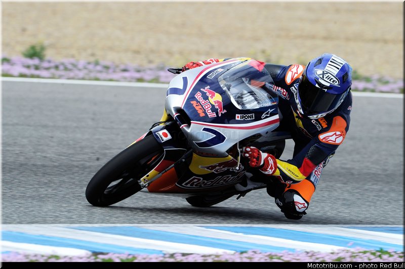 michail_010_redbull_motogp_rookies_cup_2013_test_fevrier