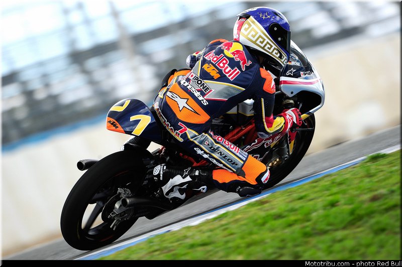 michail_012_redbull_motogp_rookies_cup_2013_test_fevrier