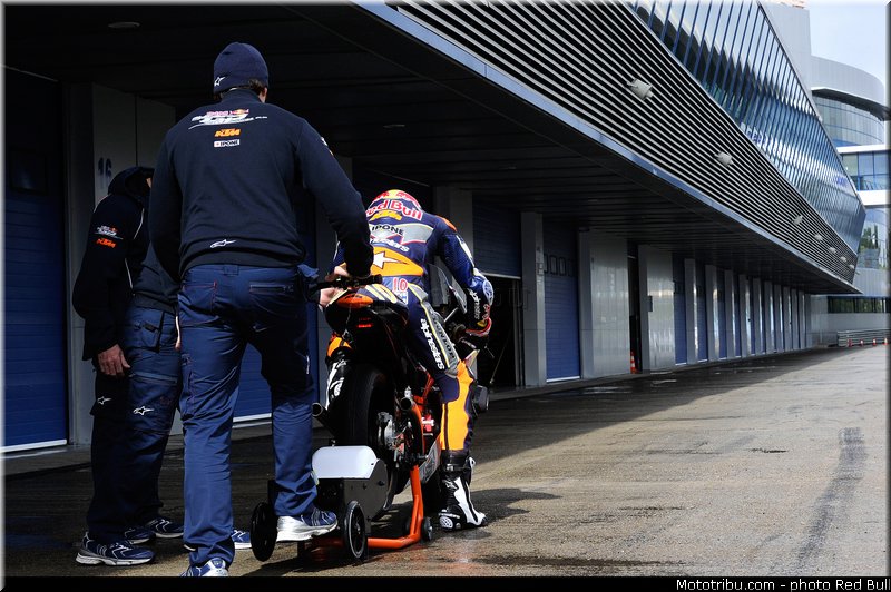 nassi_005_redbull_motogp_rookies_cup_2013_test_fevrier