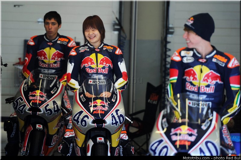 perez_watanabe_002_redbull_motogp_rookies_cup_2013_test_fevrier