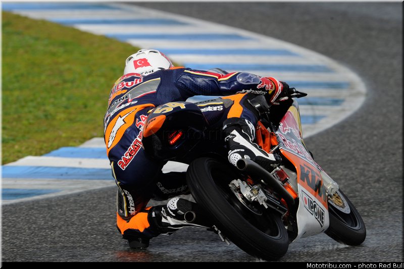 razgatlioglu_004_redbull_motogp_rookies_cup_2013_test_fevrier