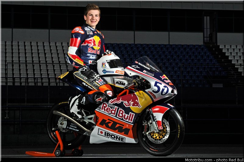trautmann_005_redbull_motogp_rookies_cup_2013_test_fevrier