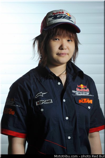 watanabe_002_redbull_motogp_rookies_cup_2013_test_fevrier