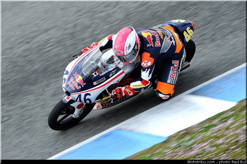 watanabe_015_redbull_motogp_rookies_cup_2013_test_fevrier