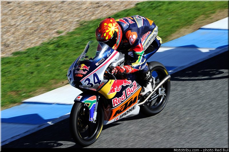 weaving_010_redbull_motogp_rookies_cup_2013_test_fevrier