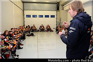 005_redbull_motogp_rookies_cup_2013_test_fevrier.jpg