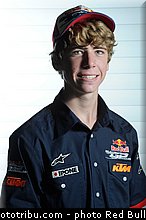 binder_001_redbull_motogp_rookies_cup_2013_test_fevrier.jpg