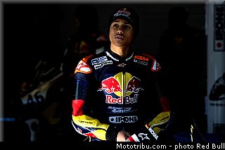 michail_009_redbull_motogp_rookies_cup_2013_test_fevrier.jpg