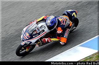 michail_011_redbull_motogp_rookies_cup_2013_test_fevrier.jpg