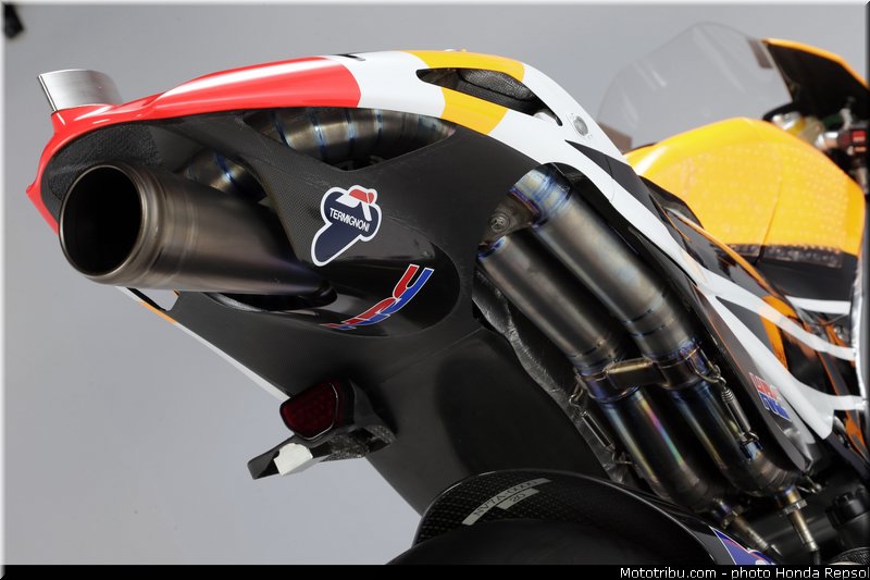 honda_hrc_pedrosa_marquez_rc_213v_2013_47