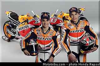 honda_hrc_pedrosa_marquez_rc_213v_2013_16.jpg