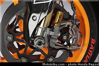 honda_hrc_pedrosa_marquez_rc_213v_2013_42.jpg