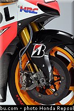 honda_hrc_pedrosa_marquez_rc_213v_2013_45.jpg