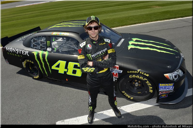 valentino_rossi_et_kyle_busch_nascar_2013_002