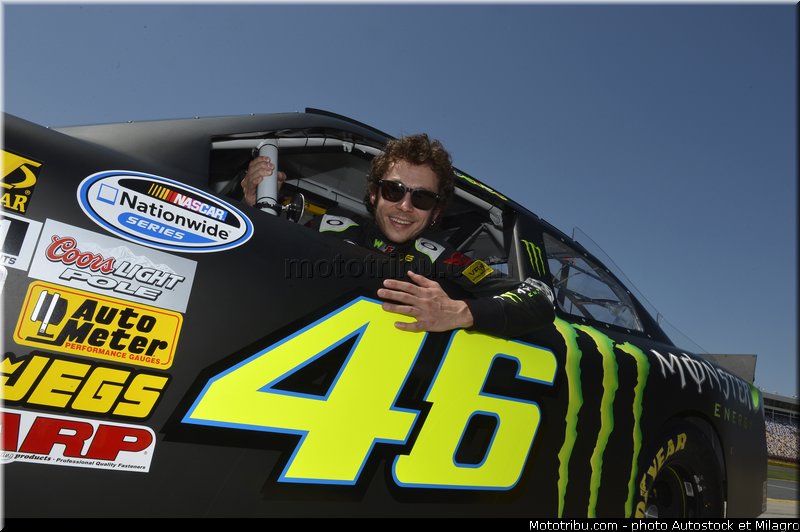 valentino_rossi_et_kyle_busch_nascar_2013_009