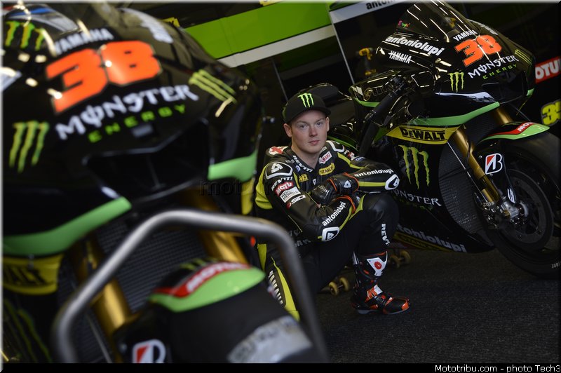motogp_2013_tech3_smith_crutchlow_018