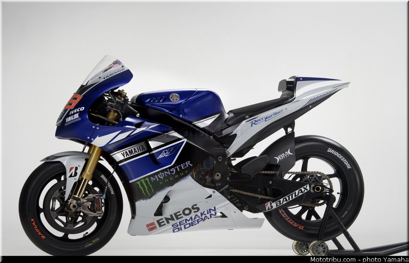 yamaha_racing_team_motogp_2013_018