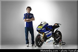 yamaha_racing_team_motogp_2013_014.jpg