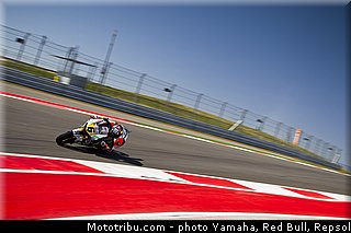 bradl_6_motogp_2013_usa_austin_test.jpg