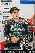 lorenzo_1_motogp_2013_usa_austin_test.jpg