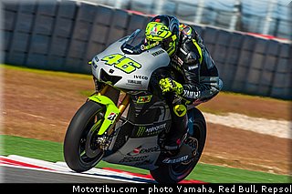 rossi_1_motogp_2013_usa_austin_test.jpg