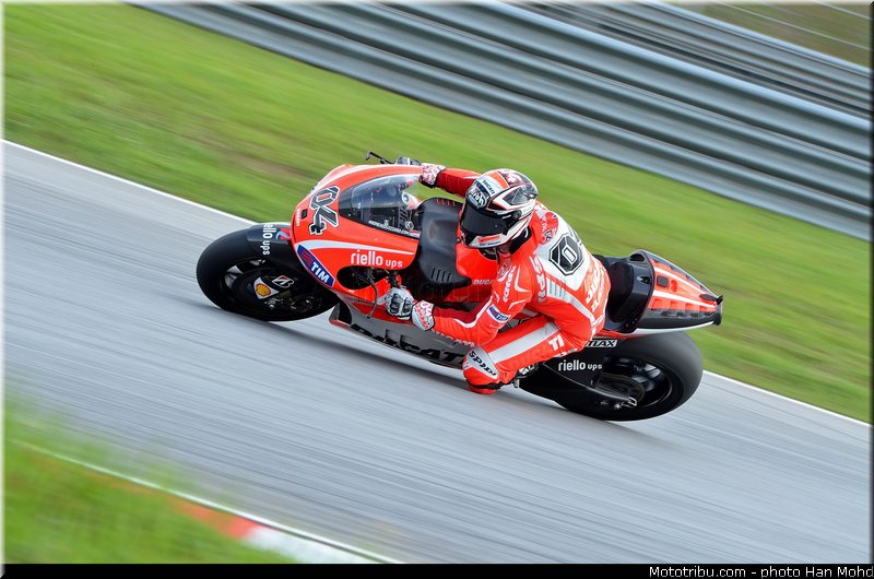 dovizioso_008_motogp_2013_malaisie_sepang_tests