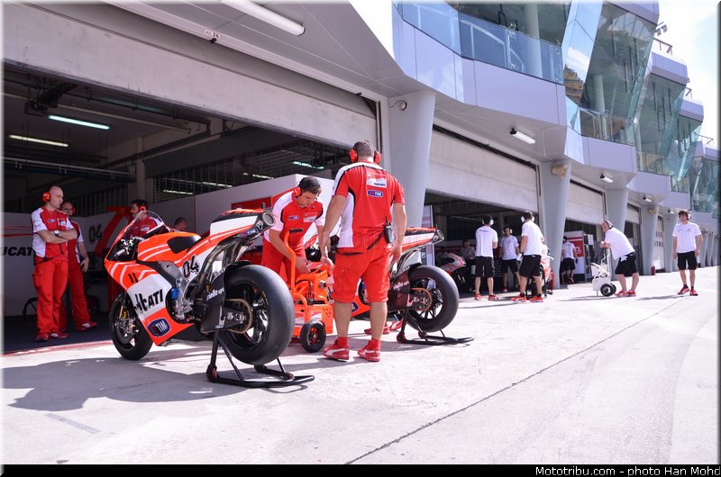 dovizioso_014_motogp_2013_malaisie_sepang_tests