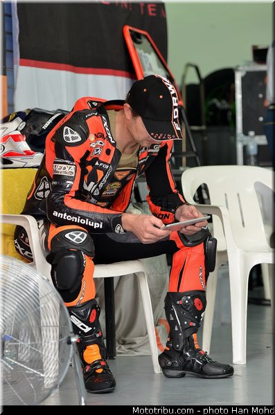 edwards_002_motogp_2013_malaisie_sepang_tests