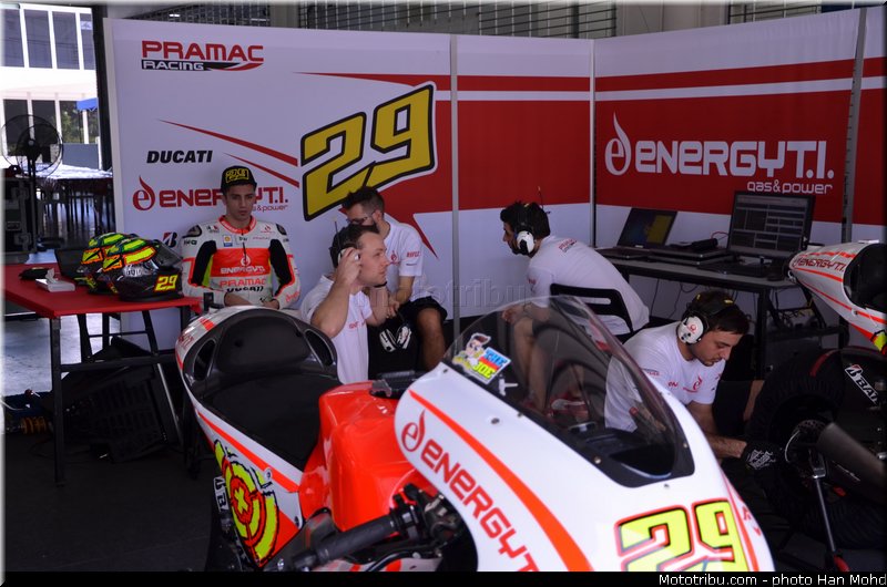 iannone_017_motogp_2013_malaisie_sepang_tests
