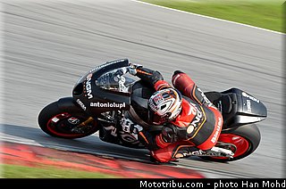 corti_007_motogp_2013_malaisie_sepang_tests.jpg