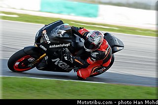 corti_014_motogp_2013_malaisie_sepang_tests.jpg