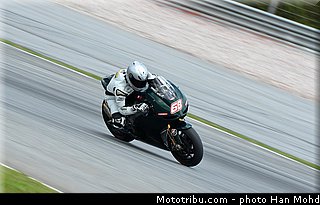 hernandez_004_motogp_2013_malaisie_sepang_tests.jpg