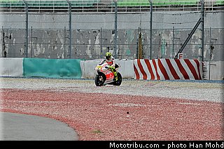 iannone_009_motogp_2013_malaisie_sepang_tests.jpg