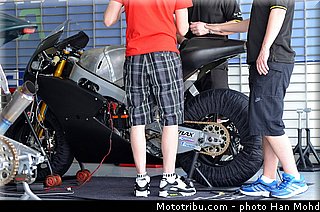 paul_bird_motorsport_002_motogp_2013_malaisie_sepang_tests.jpg