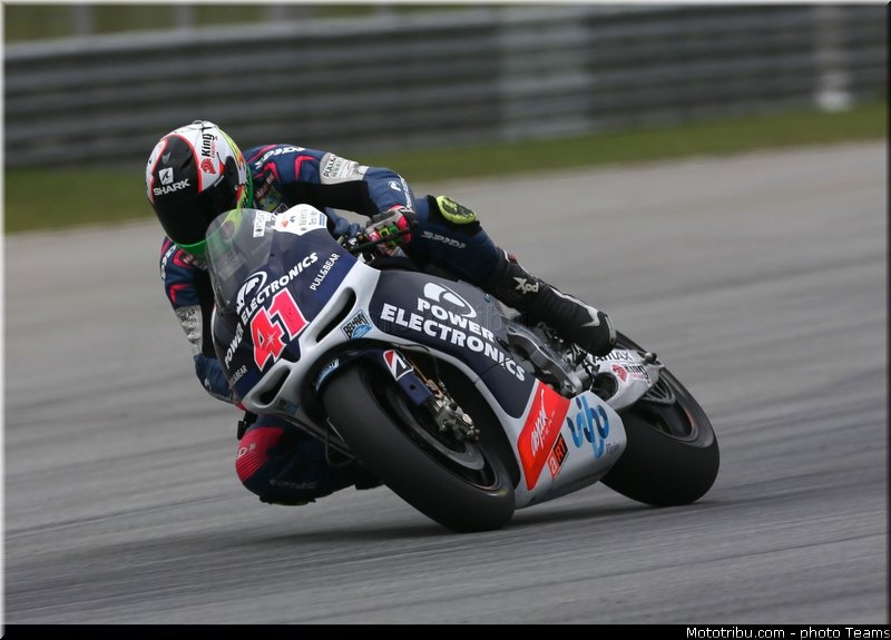 espargaro_001_motogp_2013_malaisie_sepang_tests