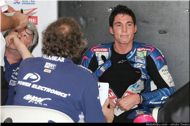 espargaro_002_motogp_2013_malaisie_sepang_tests