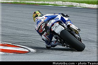 abraham_004_motogp_2013_malaisie_sepang_tests.jpg