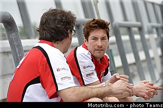 dovizioso_007_motogp_2013_malaisie_sepang_tests.jpg