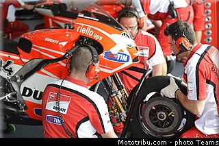 dovizioso_013_motogp_2013_malaisie_sepang_tests.jpg