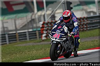 espargaro_018_motogp_2013_malaisie_sepang_tests.jpg